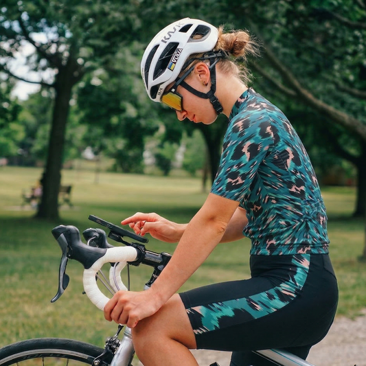 ROCKBROS Women's "Teal Velocity" Abstract Panther Pro Aero Jersey