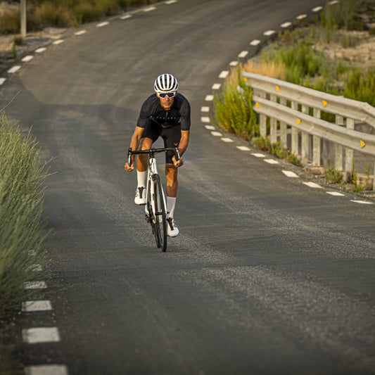 The Definitive Guide to Cycling Apparel: Performance, Fit, and the Science of the Second Skin