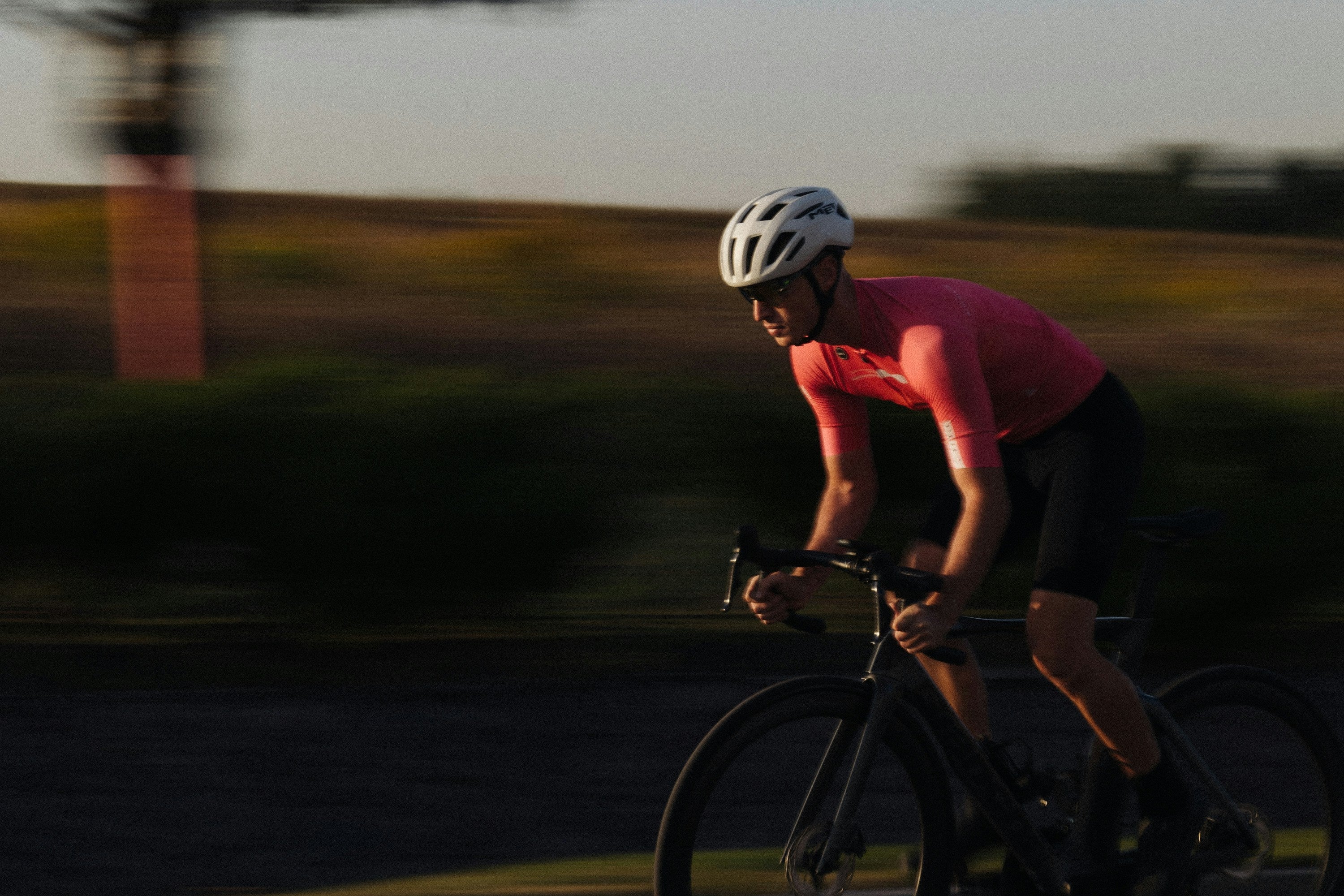 The Best Women’s Cycling Jerseys for Summer 2026: Stay Cool, Dry, and Confident