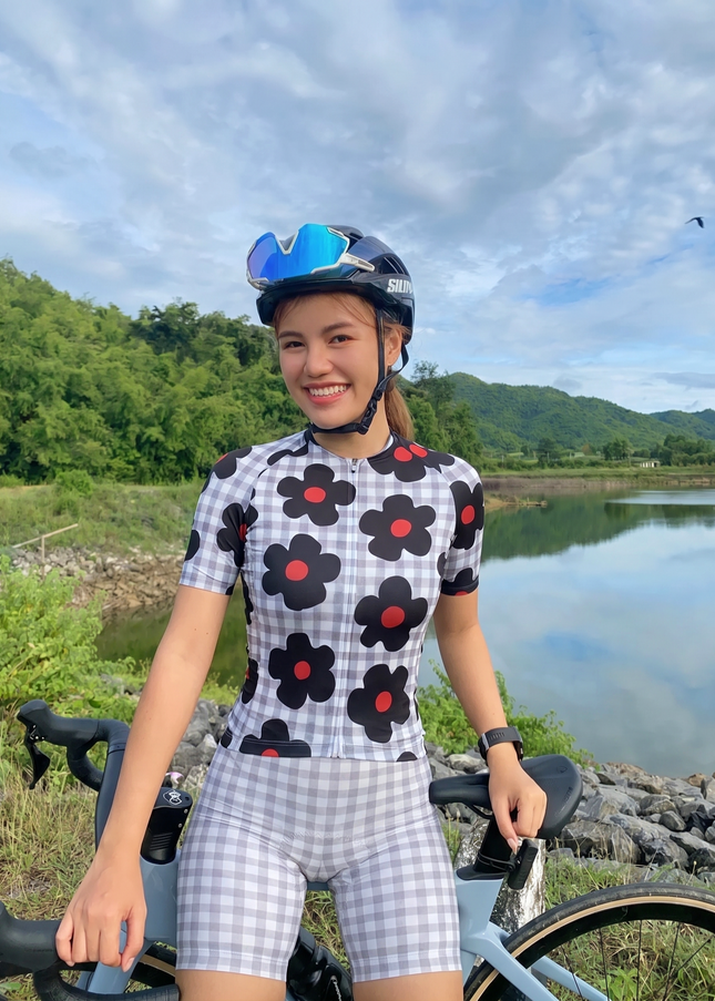 ROCKBROS Women's Heritage Gingham Flora Pro Jersey