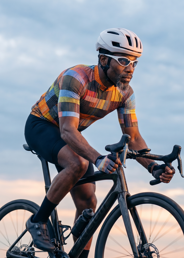 ROCKBROS Men's "Geo Pulse" Halftone Glitch Art Pro Aero Cycling Set