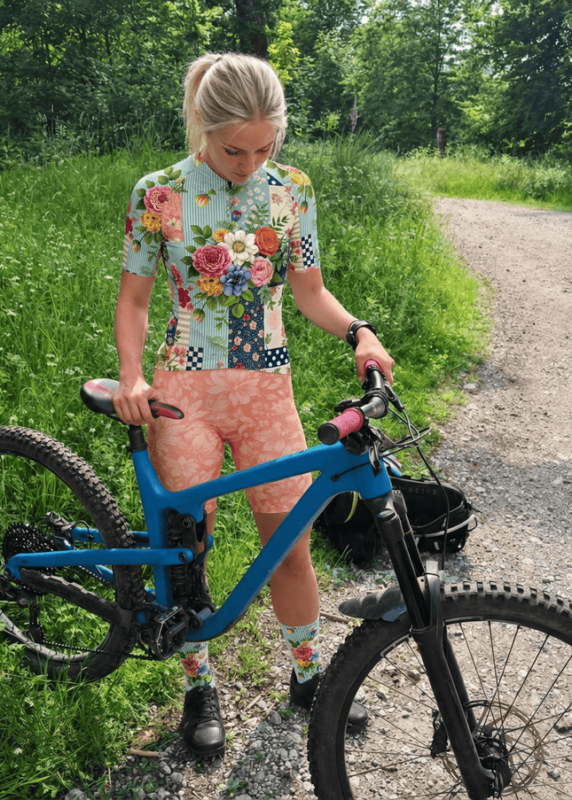 ROCKBROS Women's Pastoral Orange Floral Cycling Shorts