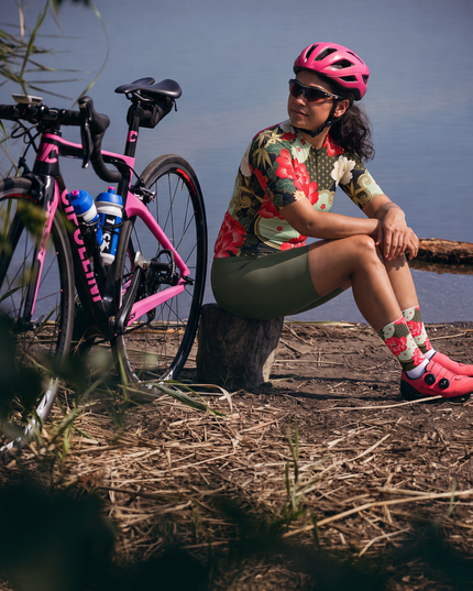 ROCKBROS Vintage East Asian Floral Performance Cycling Socks