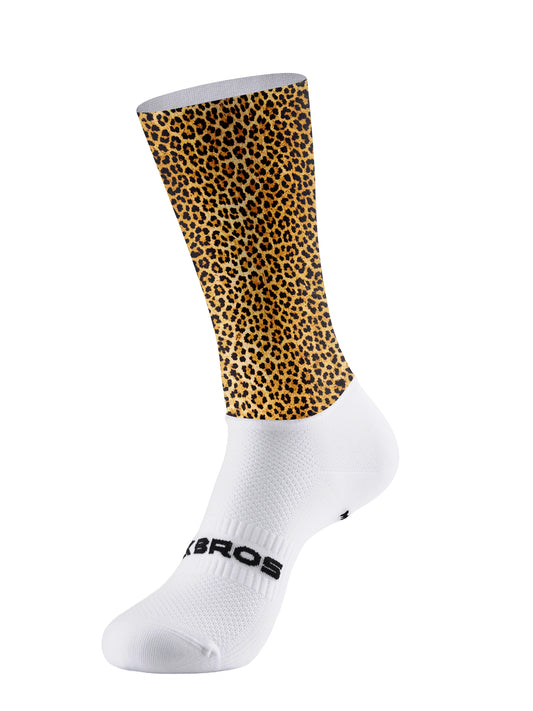 ROCKBROS Unbridled Leopard Print High-Compression Cycling Socks