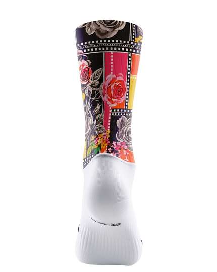 ROCKBROS Vintage Rose Film Strip Mid-Calf Cycling Socks