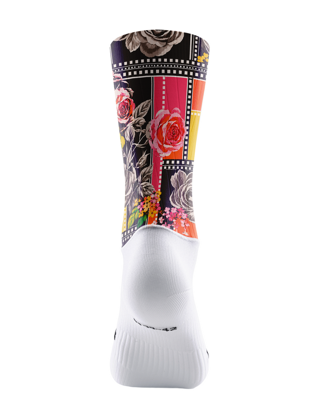 ROCKBROS Vintage Rose Film Strip Mid-Calf Cycling Socks