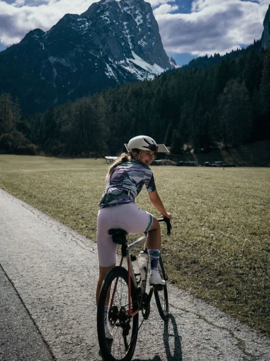 ROCKBROS Women's Mountain Edge Landscape-Bordered Bib Shorts