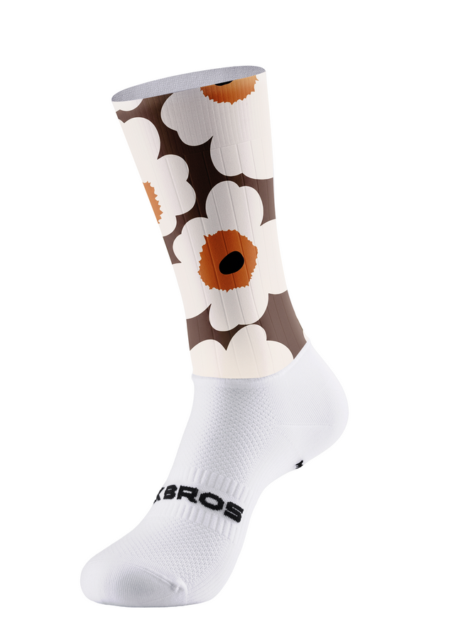 ROCKBROS Retro Brown Base Cream Poppy Floral Cycling Socks