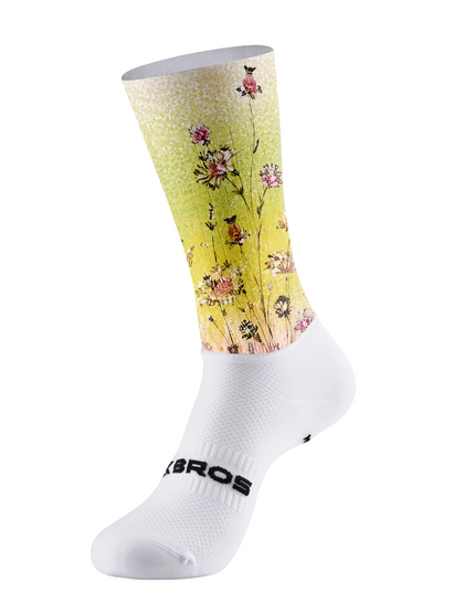 ROCKBROS Pastoral Meadow Wild Blossom Performance Cycling Socks