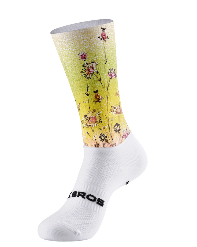 ROCKBROS Pastoral Meadow Wild Blossom Performance Cycling Socks