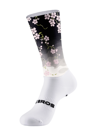 ROCKBROS Cherry Blossom Gradient Mid-Calf Cycling Socks