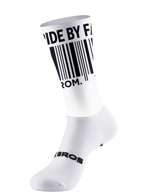 ROCKBROS White Base Bold Black Barcode Text Cycling Socks