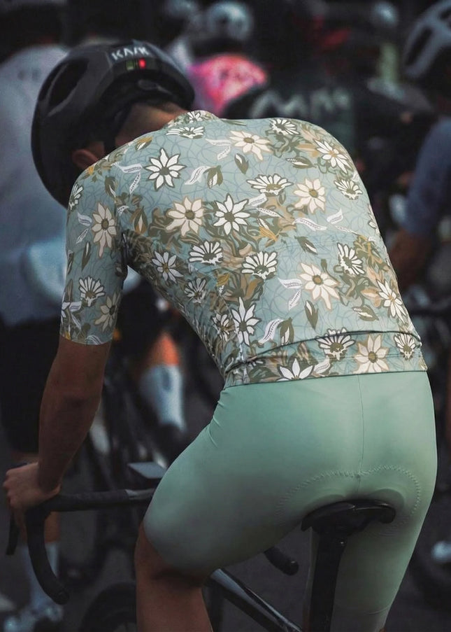 ROCKBROS Women's Artistic Retro Floral Performance Cycling Jersey