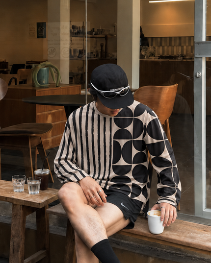 ROCKBROS Abstract Geometric Asymmetric Crewneck Sweatshirt