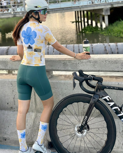 ROCKBROS Women's Watercolor Floral Sky Blue Pro Aero Cycling Jersey