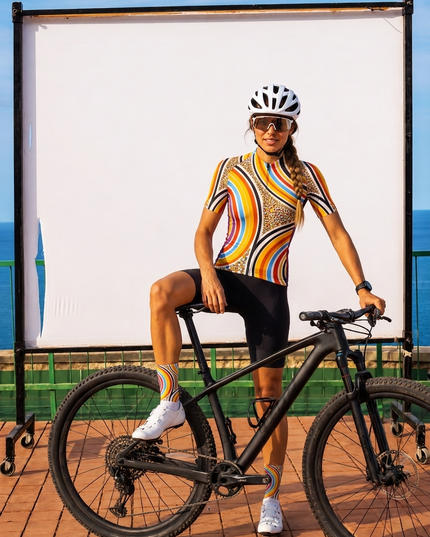 ROCKBROS Retro Swirl Dot Cycling Socks