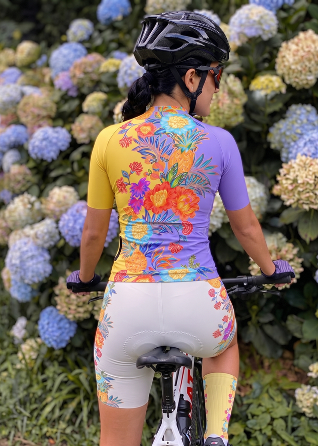 ROCKBROS Women's Tropical Punch Pineapple & Floral High-Contrast Pro Aero Set