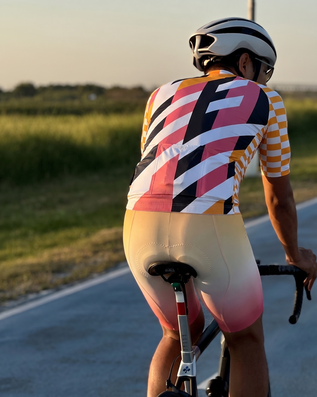 ROCKBROS Women's Bold Geometric Clash Pro Aero Cycling Jersey