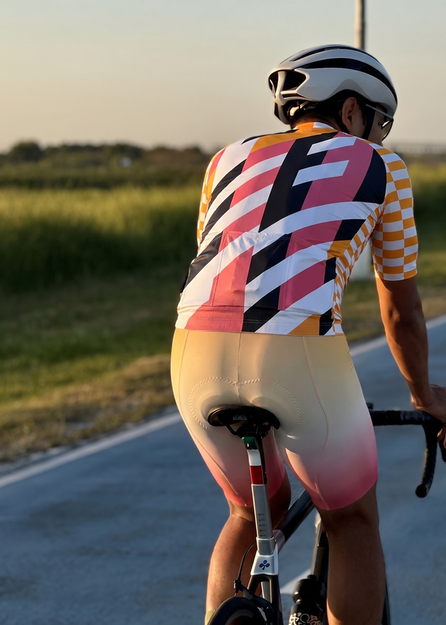 ROCKBROS Women's Bold Geometric Clash Pro Aero Cycling Set