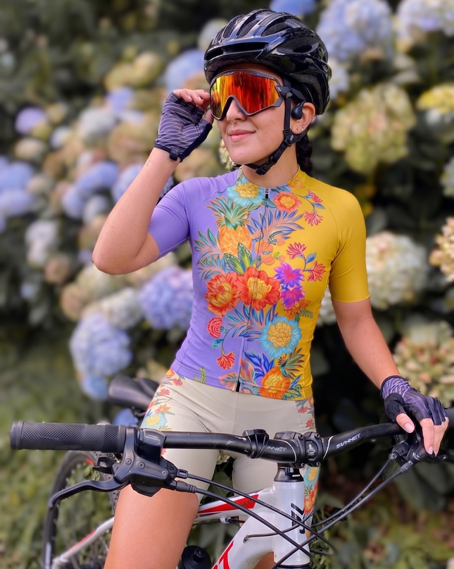 ROCKBROS Women's Tropical Punch Pineapple & Floral High-Contrast Pro Aero Set