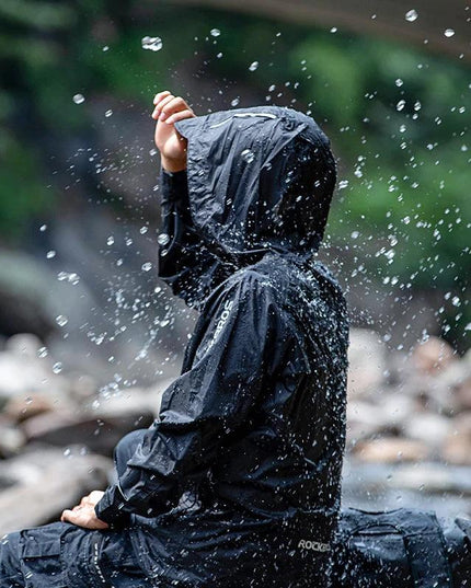 ROCKBROS Cycling Waterproof Jacket Men Breathable Reflective Hooded Raincoat Waterproof  Outdoor Sport Windbreaker European Size