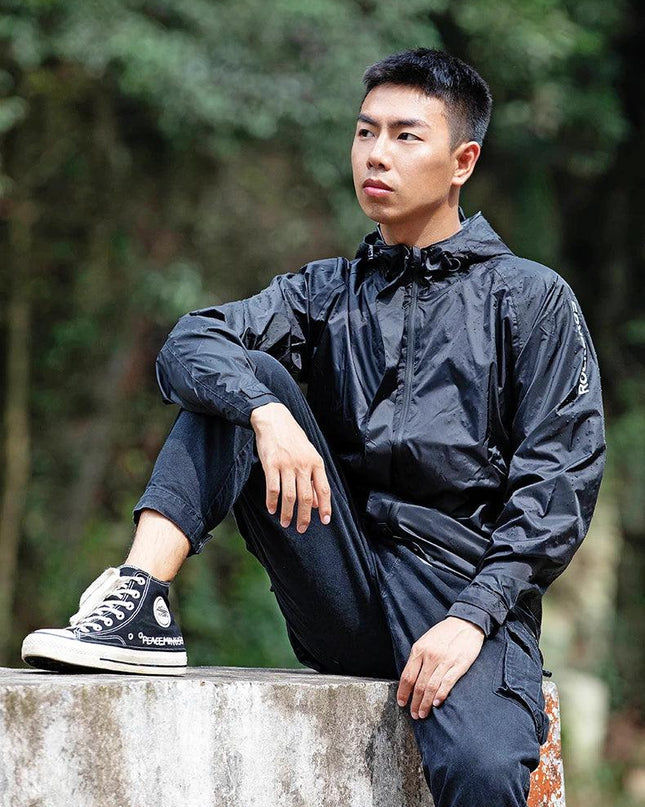 ROCKBROS Cycling Waterproof Jacket Men Breathable Reflective Hooded Raincoat Waterproof  Outdoor Sport Windbreaker European Size