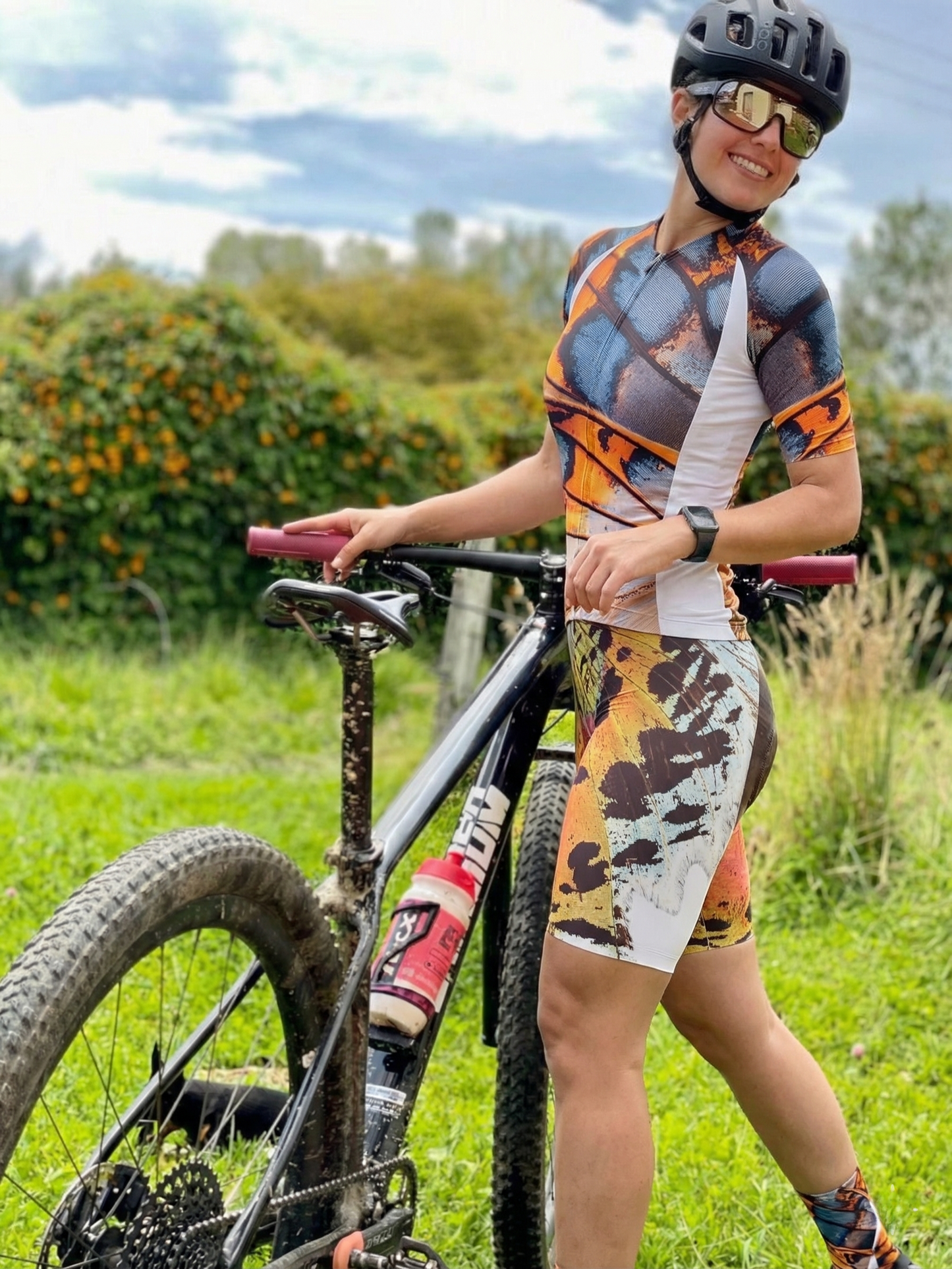 ROCKBROS Women's Ember Wings All-Weather Macro-Butterfly Art Jersey