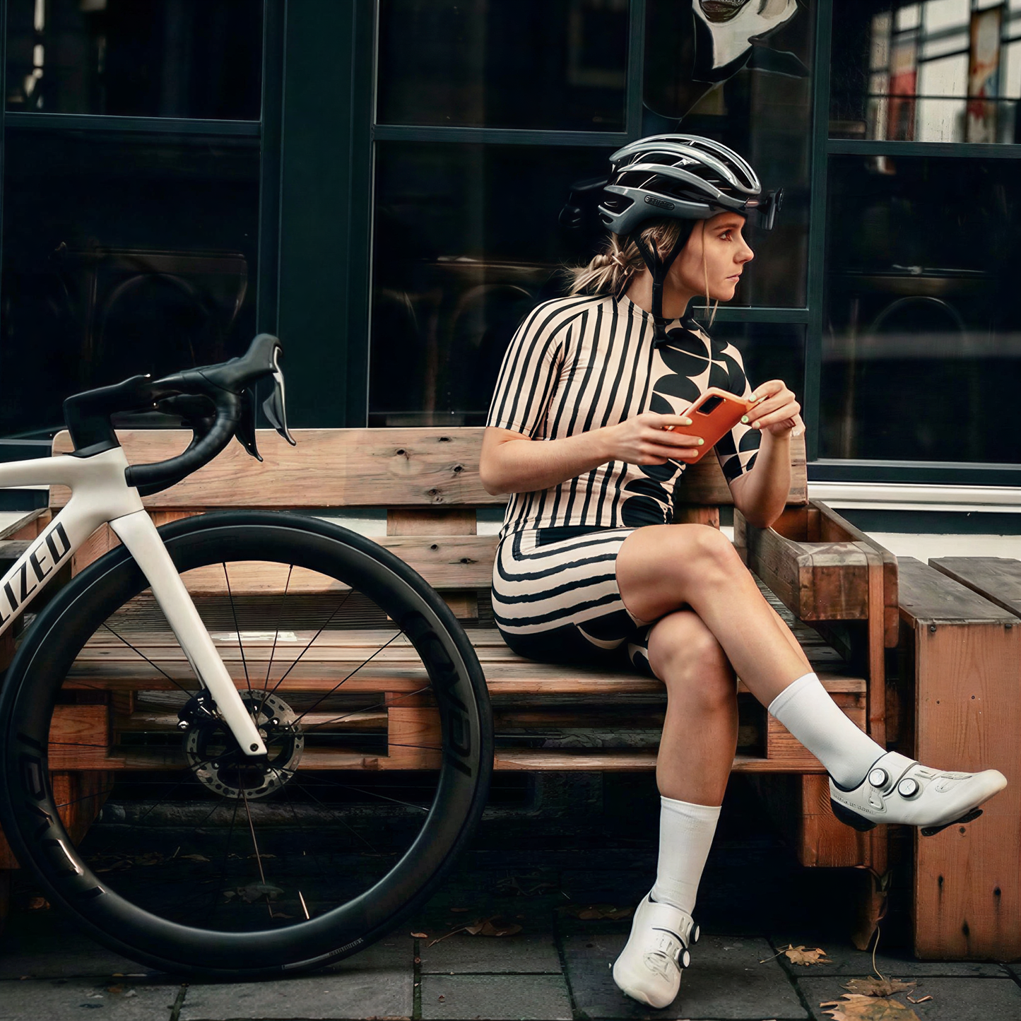 ROCKBROS Women's Linear Harmony Avant-Garde Geometric Pro Aero Jersey