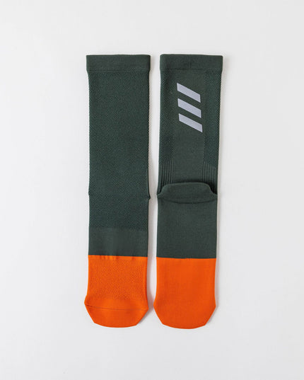 One Size Reflective Striped Cycling Socks