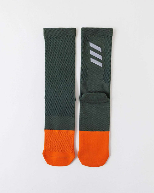 One Size Reflective Striped Cycling Socks