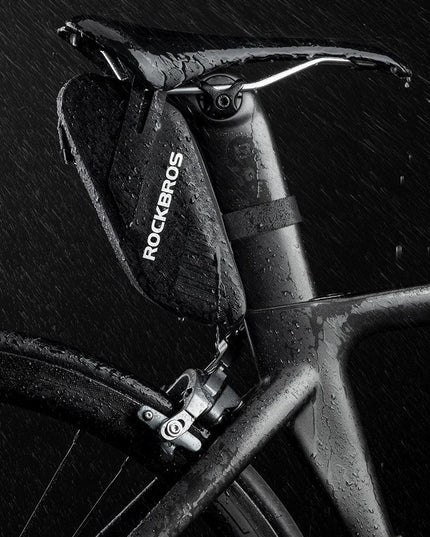 ROCKBROS Bicycle Saddle Bag 0.6L Capacity Waterproof Bike Rear Tail Bag Can Hang Taillights MTB Road Bike Bag Bike Accessories