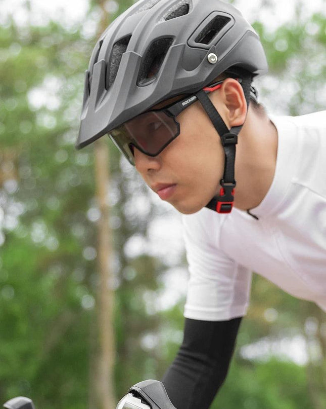ROCKBROS Photochromic Cycling Glasses Outdoor Sports UV400 Goggles Sunglasses Bicycle Sports Eyewear Running Fishing Glasses