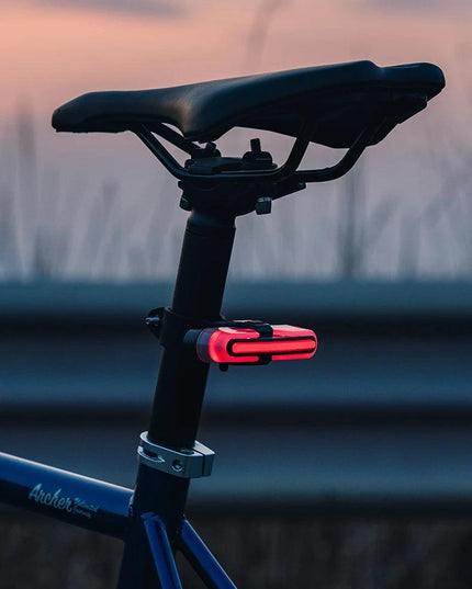 ROCKBROS Bicycle Smart Rear Light Type-C Charging IPX6 Brake Sensor Auto Stop Cycling Taillight Warning Light Bike Accessories