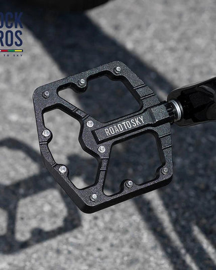 ROCKBROS ROAD TO SKY Cycling Pedals CNC Aluminum Alloy 3 Bearings Structure MTB Bike Pedals High Quality Bike Pedals Accessories