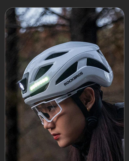 ROCKBROS Bicycle Light Helmet Type-C Charging Cycling Helmet Rechargeable Adjustable MTB Safely Mountain Road Scooter Helmet