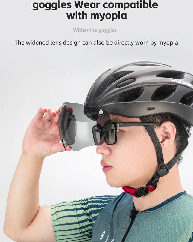 ROCKBROS Bicycle Helmet Men EPS Integrally-molded Breathable Cycling Helmet Men Women Goggles Lens Aero MTB Road Bike Helmet