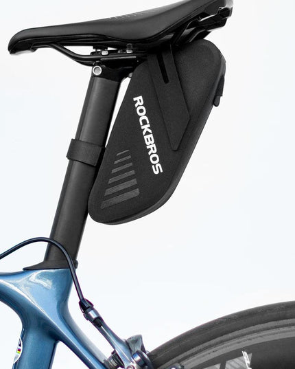 ROCKBROS Bicycle Saddle Bag 0.6L Capacity Waterproof Bike Rear Tail Bag Can Hang Taillights MTB Road Bike Bag Bike Accessories