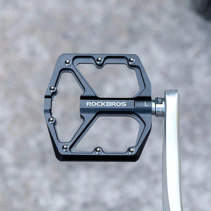 ROCKBROS Bike Pedals Aluminum Alloy Anti-slip Bicycle Pedals Ultralight Sealed Bearing One-piece MTB Road Mountain Cycling Pedal