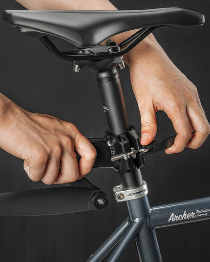 ROCKBROS Bicycle Mudguard With Taillight Quick Release Road Bike Mudguard PP Aluminum Alloy  Support Fender Adjustable Parts