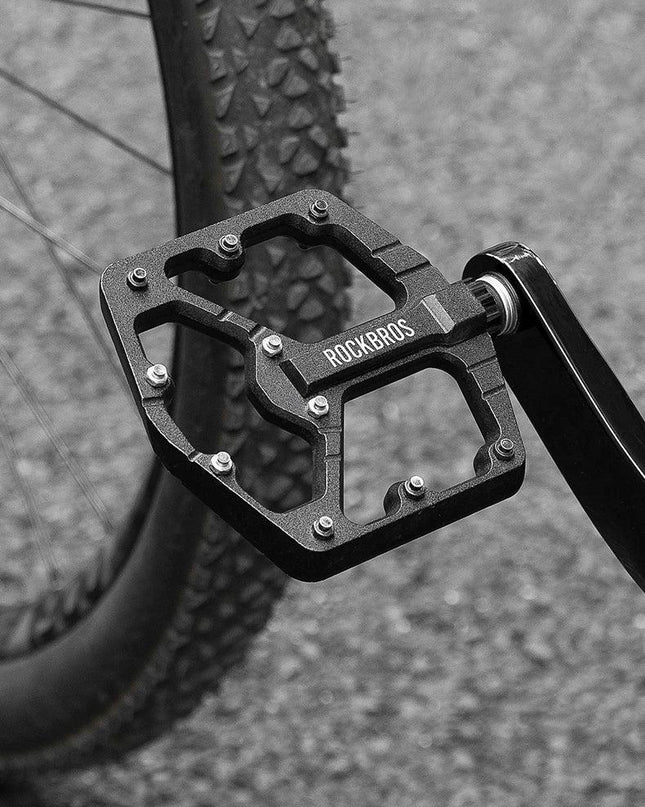 ROCKBROS ROAD TO SKY Cycling Pedals CNC Aluminum Alloy 3 Bearings Structure MTB Bike Pedals High Quality Bike Pedals Accessories