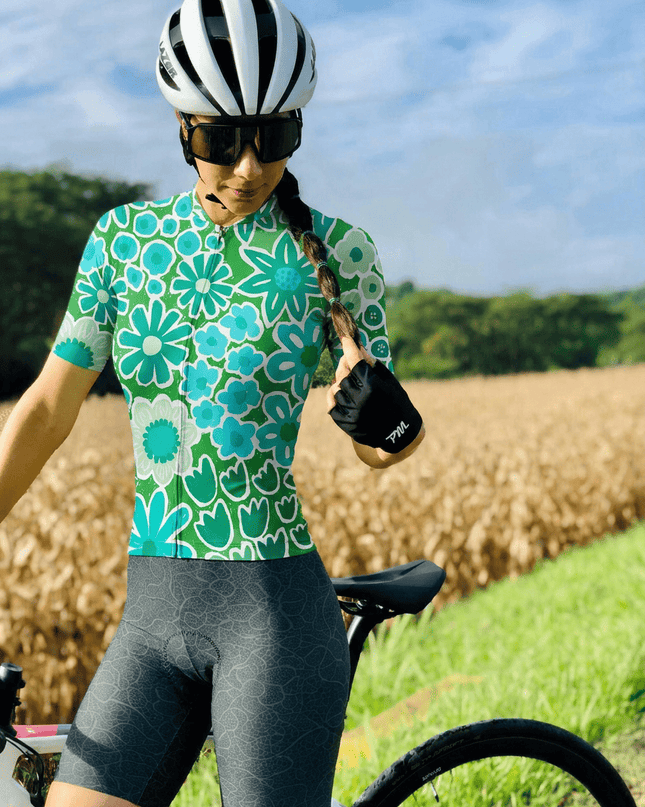 ROCKBROS Women's Retro Green Daisy Garden Pro Aero Cycling Jersey