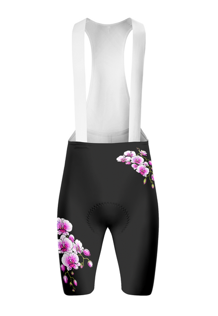 <em><strong>Art Bibs</strong></em>