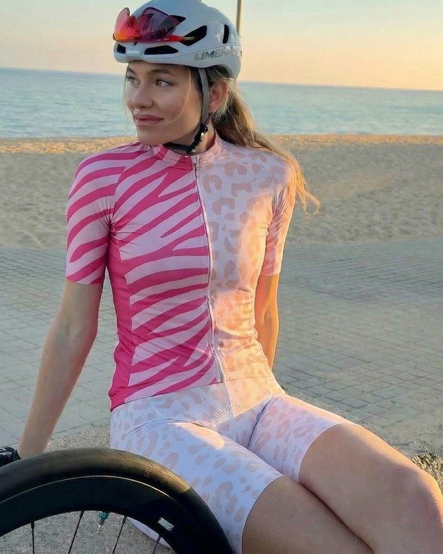 ROCKBROS Women's Pink Mirage All-Weather Asymmetrical Animal-Print Jersey